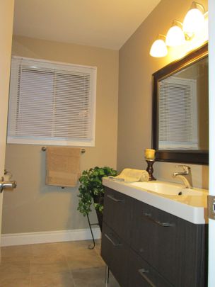 For Lease - 148 Allanhurst Drive, Toronto, Ontario - Photo 1