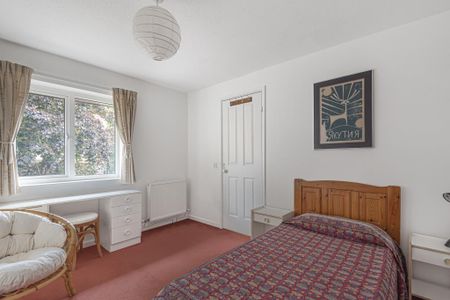 4 bedroom terraced house to rent - Photo 5