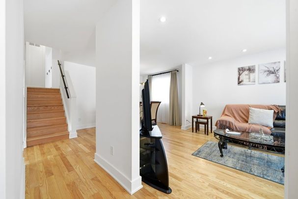 For Lease - 170 Harrison Drive, Newmarket, Ontario - Photo 1
