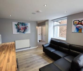 6 Green Cloth Mews - Photo 1