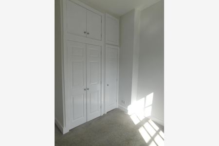 Flat 3, 21 Wyle Cop, Shrewsbury, SY1 1XB - Photo 3