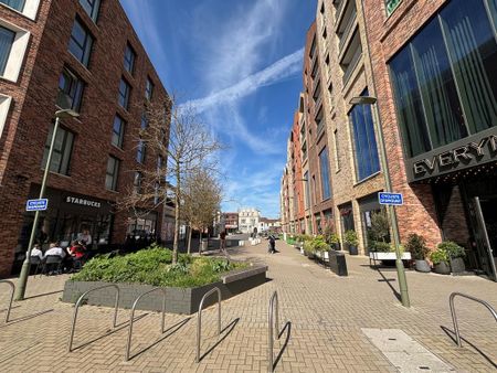 1 bedroom flat to rent - Photo 3