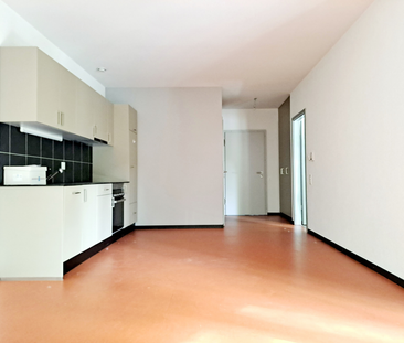 EDOUARD-VERDAN 24A, Appartement de 2.5 pièces - NA10 - Foto 3