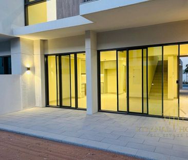 Ready to Move | Close to Park | Corner Kitchen - Photo 5