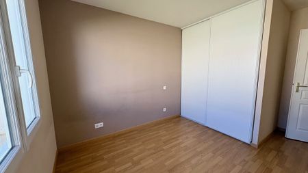 Maison 78.66 m² - 4 Pièces - Chauray (79180) - Photo 2