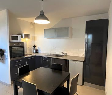 Location Appartement 1 pièce 29m² ISTRES 13800 - Photo 2