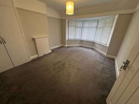 Bristol Road South, Birmingham, B31 - Photo 5