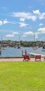 Fabulously located 2 bedroom apartment! - Photo 4