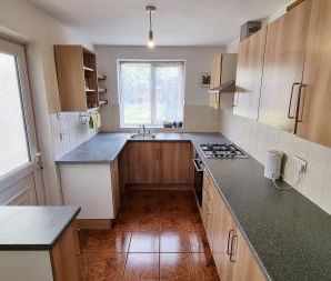 St Johns Road, Kettering, NN15 - Photo 4