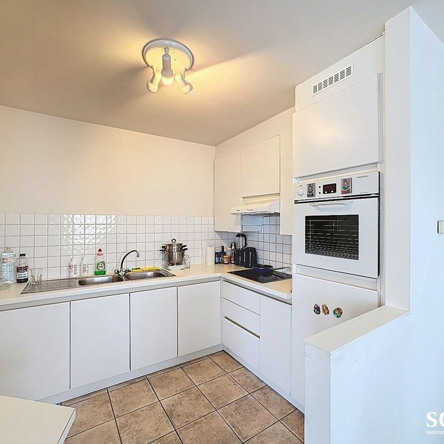 Appartement met 2 slaapkamers in hartje Zomergem - Photo 1