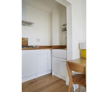 1 bedroom flat to rent - Photo 6