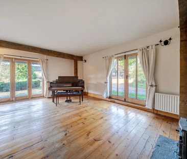 2 bedroom semi-detached house to rent - Photo 3