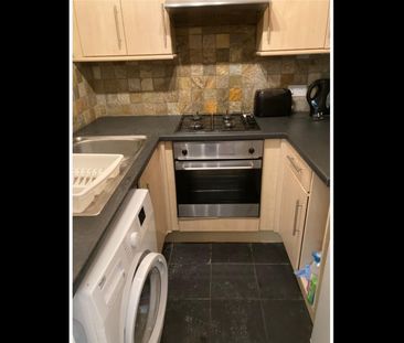 1 Bed Flat, Bothwell St, EH7 - Photo 2