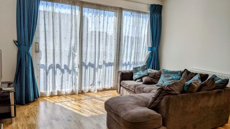 Manor Road, Wallington - Photo 2