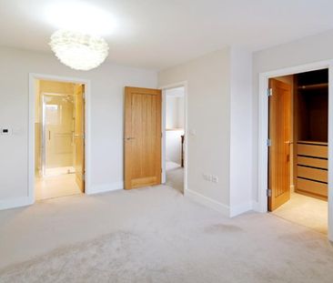 Oak Hill Grove, Surbiton - 4 bedrooms Property for lettings - Seymours - Photo 3