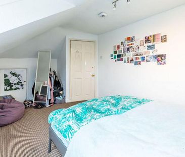 3 bedroom flat to rent - Photo 5