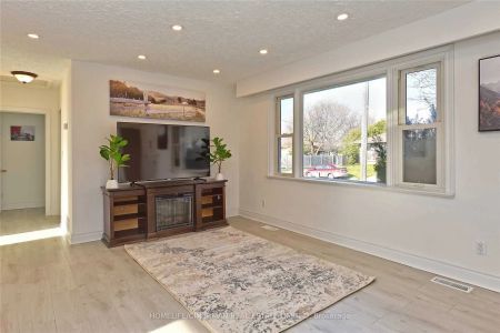 315 Muriel Avenue #Main Floor - Photo 2