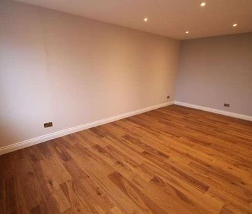 Flat, Nightingale Court, Sheepcote Road, Harrow, HA1 - Photo 3