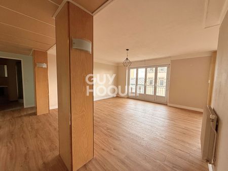 Location Appartement 3 pièces 89m² - Photo 3