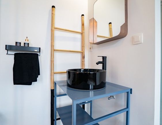 Room at Laport 4 - Photo 1