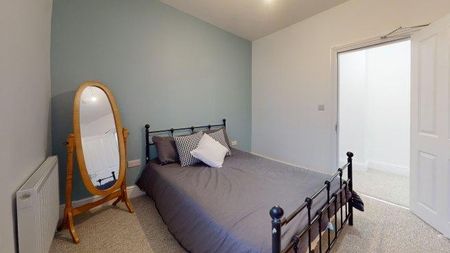 9 bedroom house share to rent - Photo 2