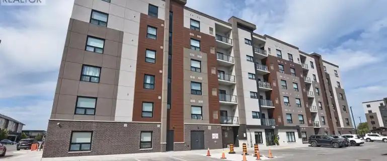 728 BROWNSTONE DRIVE Unit# 305 | 728 BROWNSTONE DRIVE Unit# 305, Lakeshore - Photo 1