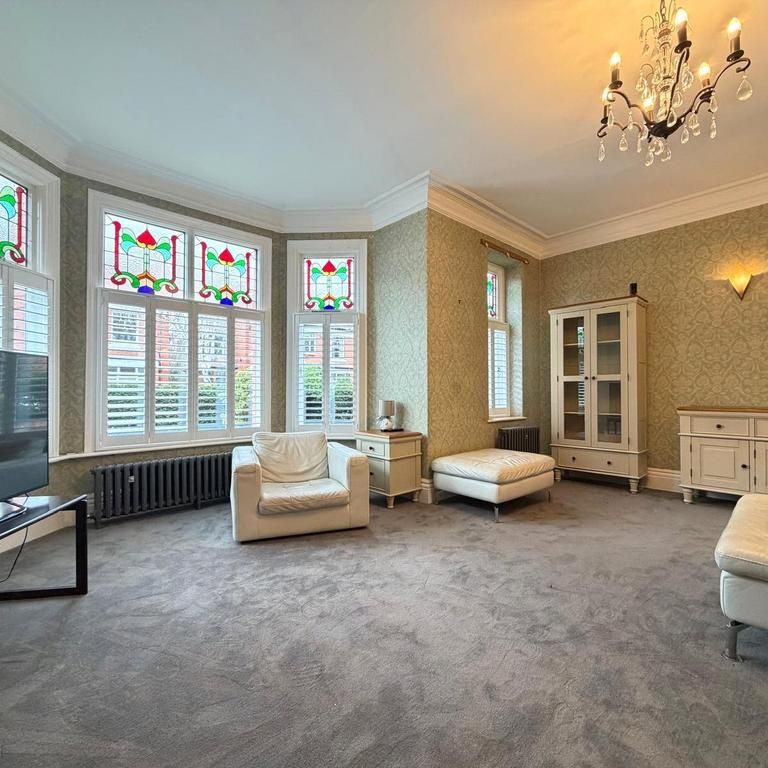 5 bedroom detached house to rent - Photo 1