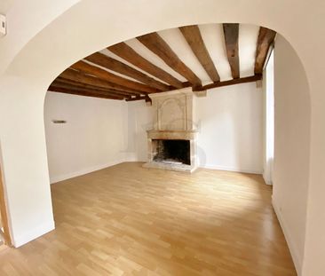 Location Appartement 3 pièces 76m² - Photo 2