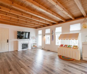 For Lease - 9 Napier Street, Vaughan, Ontario - Photo 4