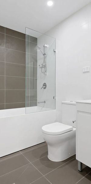 Spacious, Stylish & Exceptionally Convenient – 2 Bedroom in Botany - Photo 1