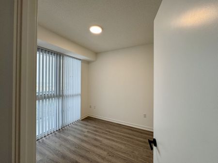 For Lease - 8 INTERCHANGE Way Unit# 1007, Vaughan, Ontario - Photo 4