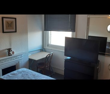 Room in a Shared Flat, Honor Oak Park, SE23 - Photo 3
