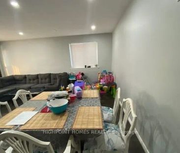 631 Shakespeare Avenue #Upper - Photo 1