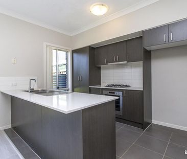 16 Sydney Smith Drive, 2750, Penrith Nsw - Photo 3