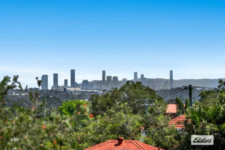 Renovated Perfection Meets Bayside Lifestyle - Photo 4