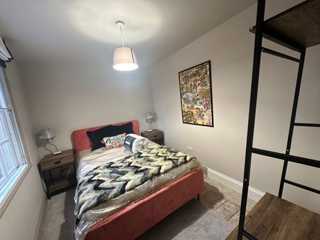 St. Marys Gate - Photo 3