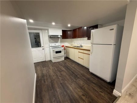 For Lease - 115 GREEN Road Unit# 2, Hamilton, Ontario - Photo 5