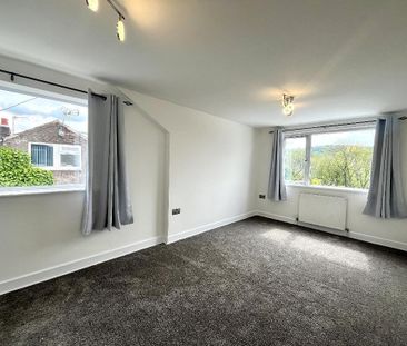4 bedroom semi-detached house to rent - Photo 6