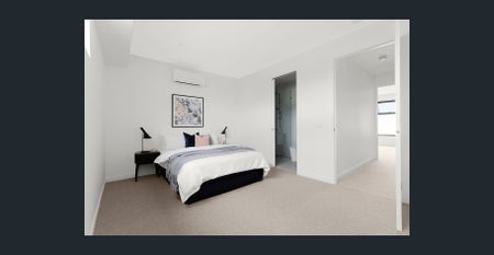 Stylish 2-Storey Townhouse in Quiet Bentleigh East Location| FLARE REAL ESTATE - Photo 2