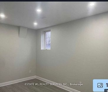 For Lease - 32 River Rock Court, Brampton, Ontario - Photo 1