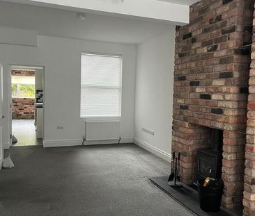 17 Belfast Road, Comber, BT23 5EN - Photo 2