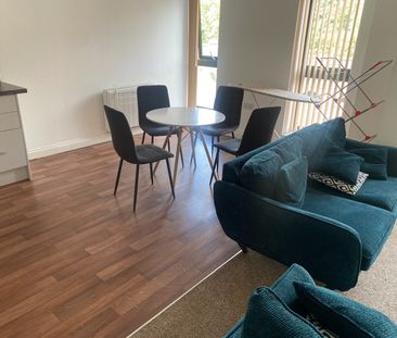 2 Bed Flat, Sangha Court, LE1 - Photo 2