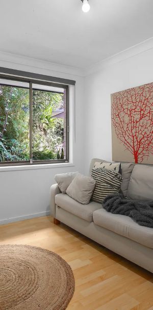 Charming Modern Home in Stunning Natural Surroundings - Photo 1