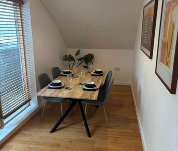 Balcony* Marine Road, Eastbourne *lift Access, BN22 - Photo 4