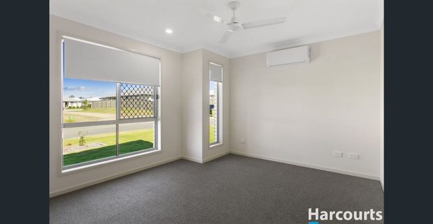 Modern Three Bedroom Duplex - Photo 1