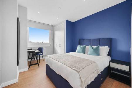 Skylark Point, E20 1JT, London - Photo 3