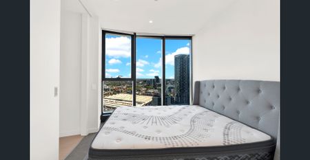 Furnished 2BR 2BA Apartment | Stunning Views - Photo 5