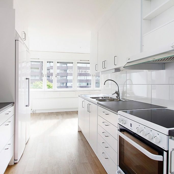 Liegatan 13 - Photo 2