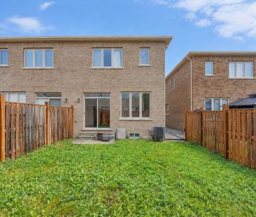For Lease - 54 Mohandas Drive, Markham, Ontario - Photo 3