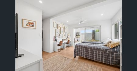 Coastal Luxury Living - either Fully Furnished or Unfurnished Family Oasis! - Photo 4